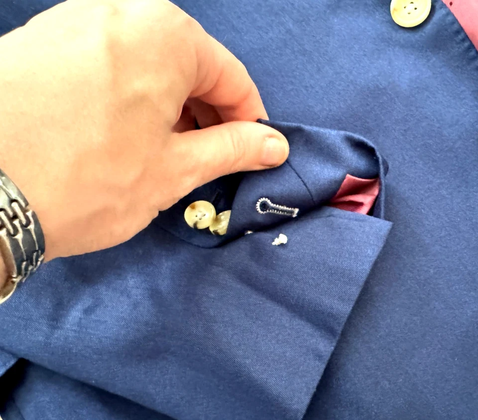 Indochino Custom Suit Jacket Blazer Men's 46R Dark Blue Wool Peak Lapel Surgeons - Image 4 of 4