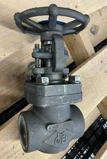 OMB 810 Gate Valve 2" Class 800 Threaded NPT A105N Forged Steel Trim #8 LOW-E