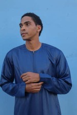 Emirati men's Thobe IBN Muslim Middle East Islamic Jubba  luxurious fabric