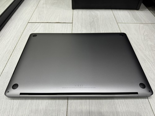 Apple MacBook Pro Retina 16” 2019 - 1TB SSD 32GB Ram 2.3GHz 8-Core i9 5500M 8GB - 第 8/18 張圖片