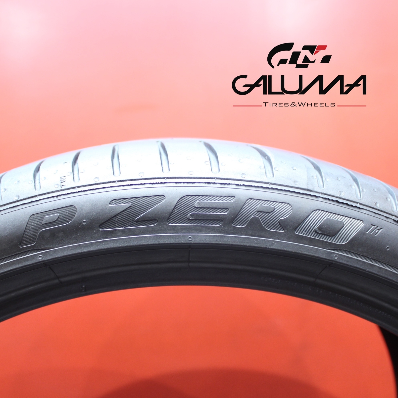 2X Tires Pirelli P Zero PZ4 315/30/22 315/30ZR22 3153022 107Y BENTLEY #69361