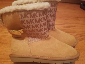 mk ugg boots