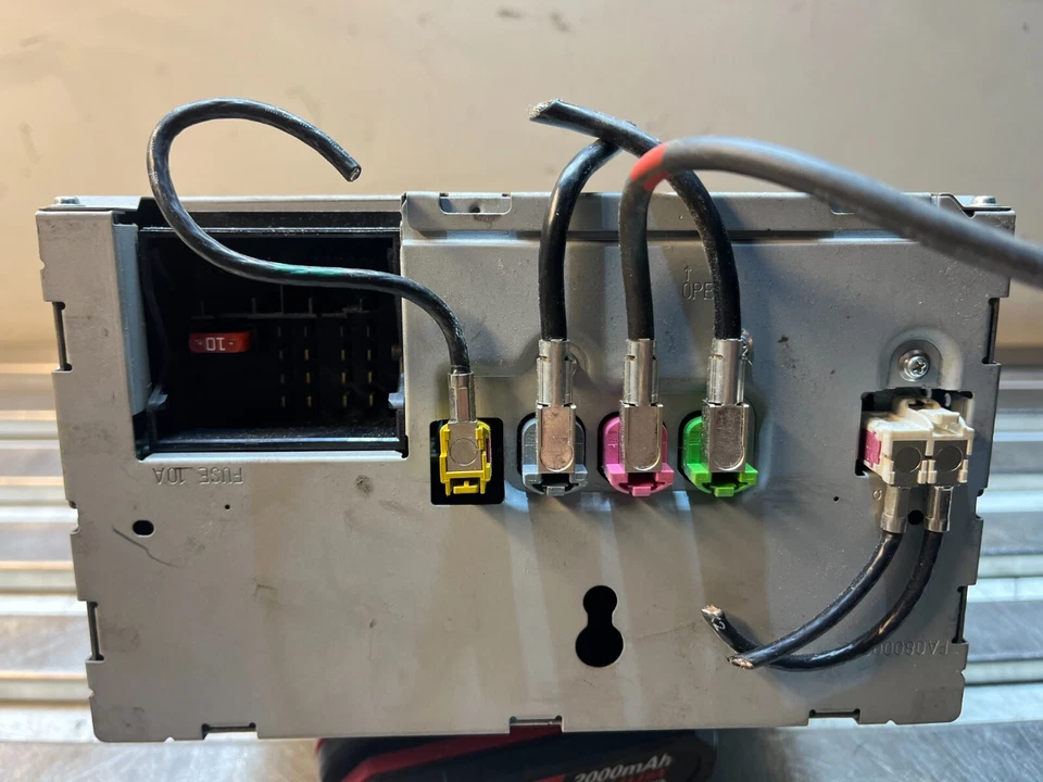 Mercedes-Benz W212 Navigation GPS Navi Radio A2129008524 - Bild 2 von 4