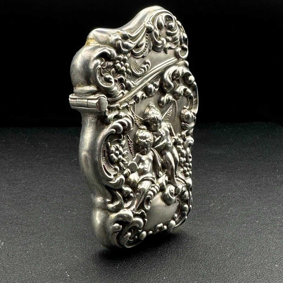 Antigua caja fuerte de plata esterlina querubines putti ornamentada FIRMADA Foto 2 de 4