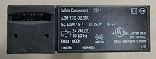 NEW SCHMERSAL AZM170-02ZRK Safety Relay