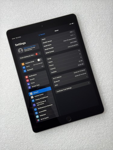 Apple iPad 7th Gen. 32GB, Wi-Fi, 10.2 in - Space Grey - EXCELLENT - ref: 452 - Afbeelding 4 van 7