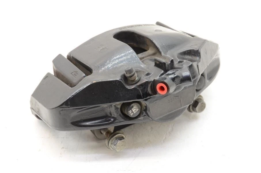 BMW 640I Gran Coupé 2012-2019 pasajero conjunto de pinza delantera derecha Foto 3 de 4