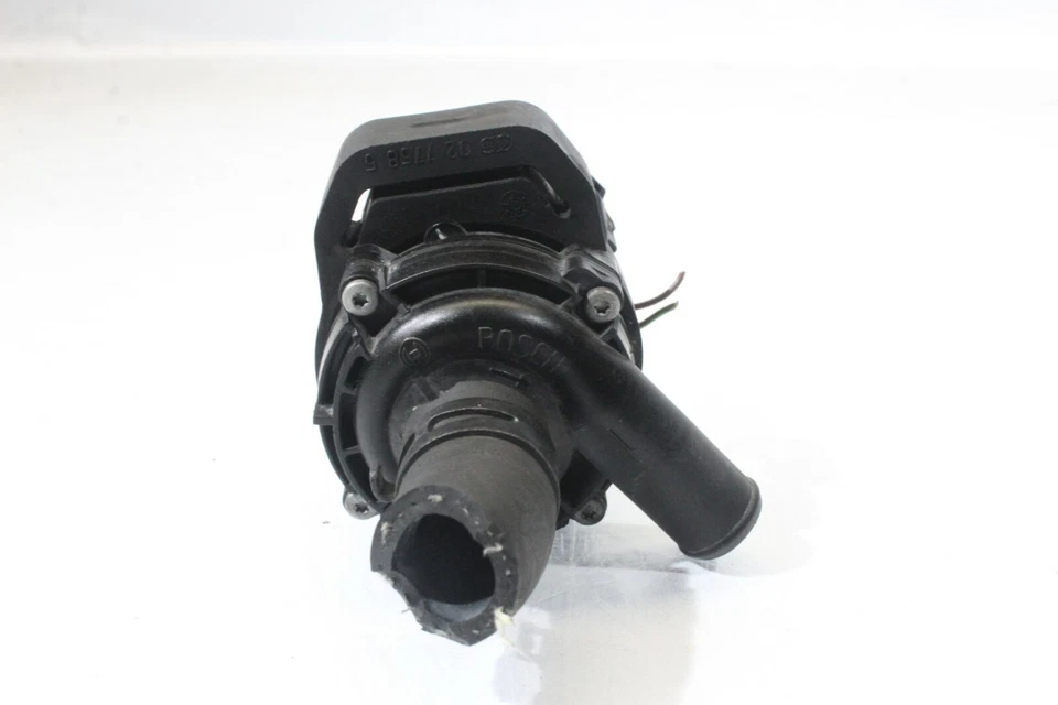 Mercedes-Benz E55 AMG 2004 refrigerante secundario bomba de agua auxiliar A1225 Foto 4 de 4