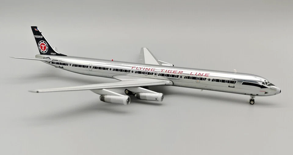 Modelo 1/200 Diecast Inflight IF863FT1024PR Flying Tigers Douglas DC-8-63F N780FT - Imagem 2 de 4
