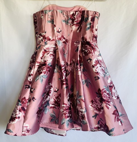 Speechless Kleid Damen 11 rosa Blumen Satin trägerlos Mini formell Abschlussball Damen - Bild 6 von 7