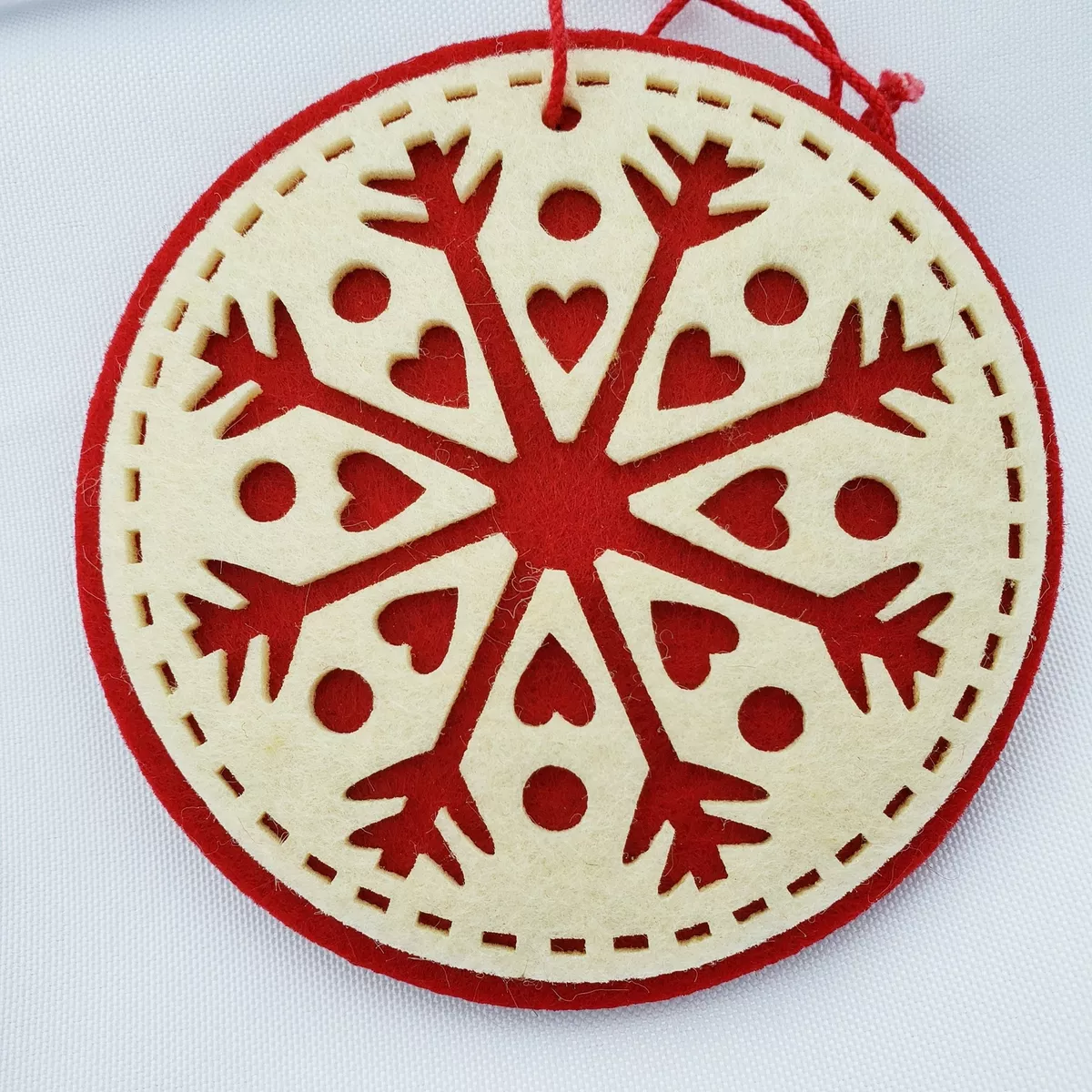Round Felt Christmas Ornaments Snowflakes