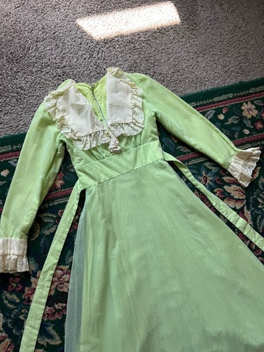 Vintage 60s 70s Prairie Dress Small Green Collared Long Victorian Lace Swiss Dot - Picture 3 of 12