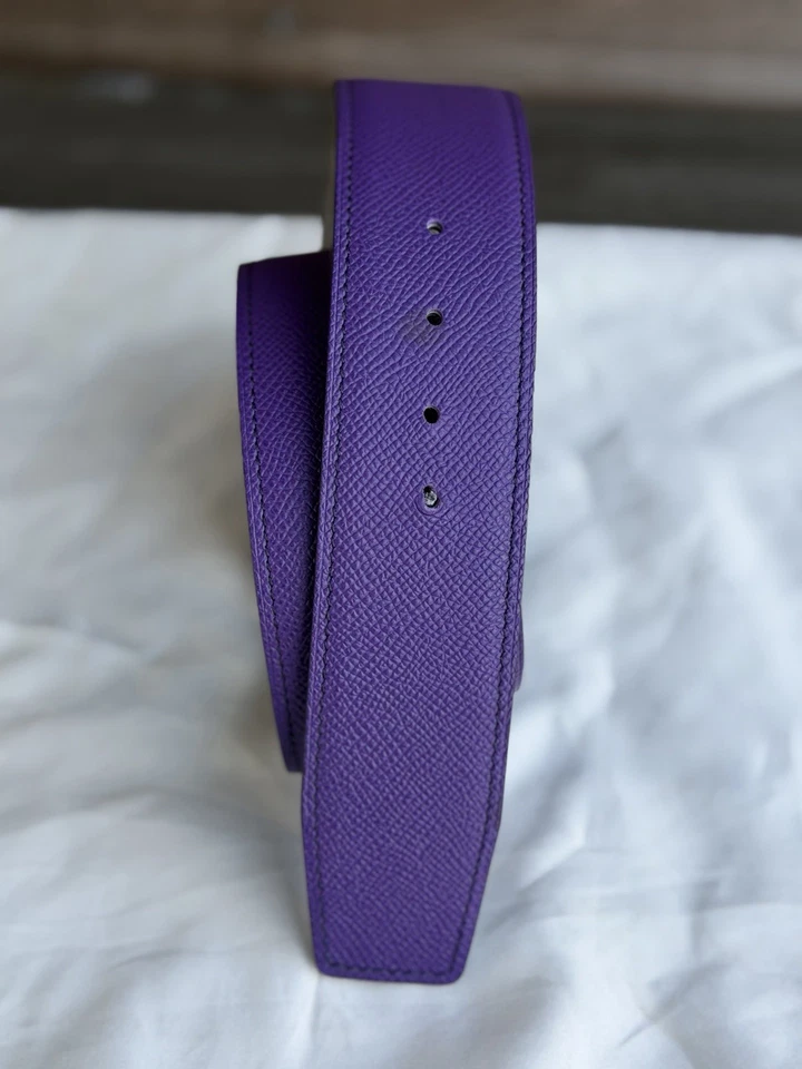 Correia de cinto Hermes couro roxo tamanho 95cm - Imagem 3 de 4