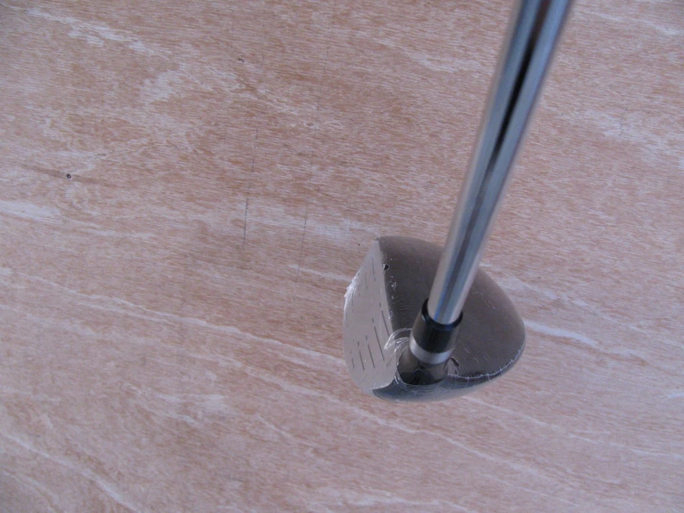 STRATA PLUS 5 HYBRID 26 DEGREE REGULAR FLEX STEEL SHAFT RIGHT HANDED 5H RED - Image 4 of 4