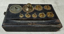 Vintage Brass Apothecary Scale Weight Set & Block! 9 weights up to 100 units.