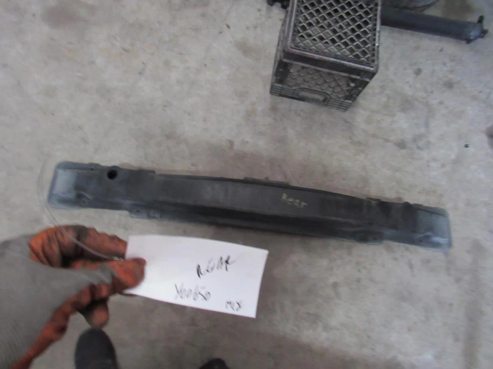 2011 2016 Hyundai Equus rear back bumper reinforcement bar rebar impact crash Foto 2 de 4