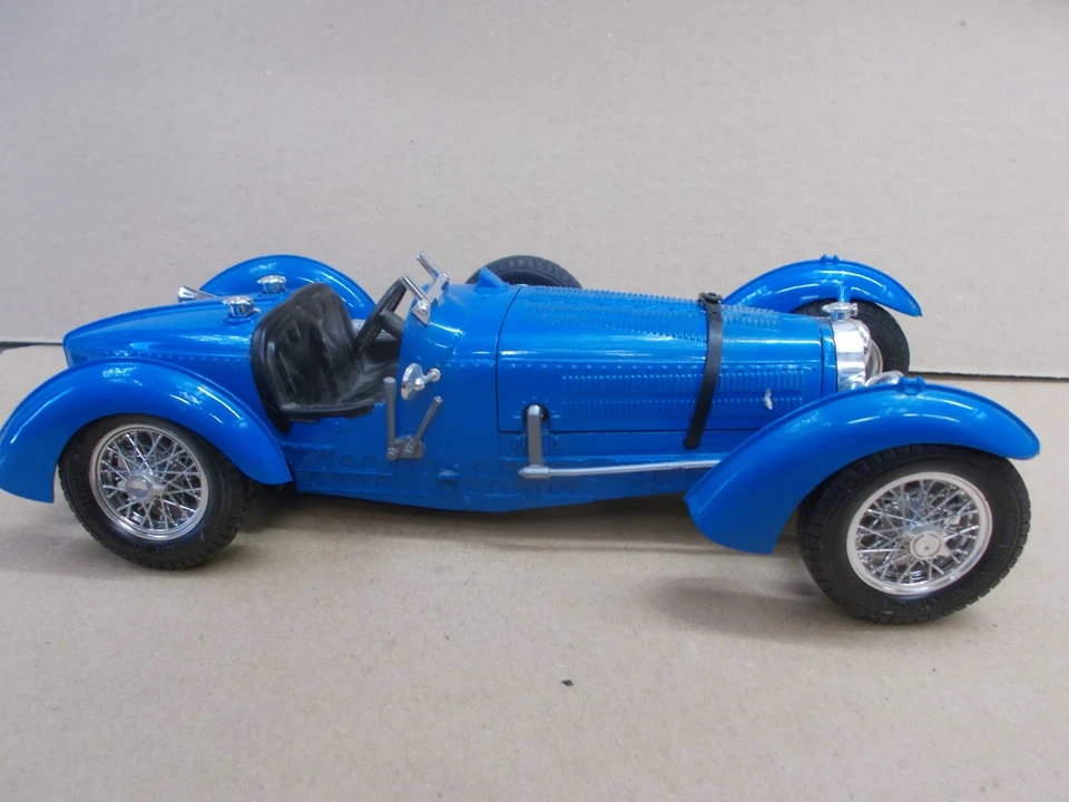 BURAGO  BUGATTI TYPE  ( 59)   1934 - 1/18 ème - Photo 3/4