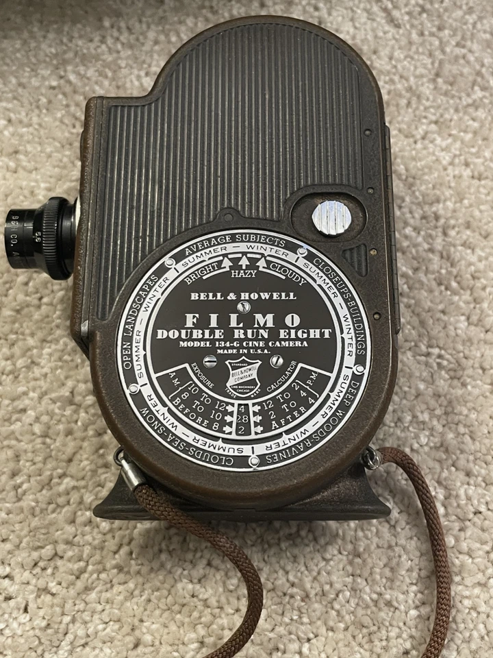 Cámara de cine Bell & Howell Filmo Double Run 8 modelo 134-G de colección + estuche y extras Foto 2 de 4