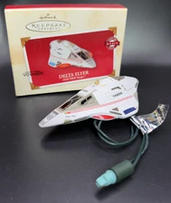 Hallmark QLX7663 Delta Flyer Star Trek Voyager Ornament 2002