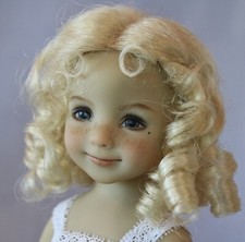 "Lindsey" Wig Sizes 7-8, 8-9 By Monique