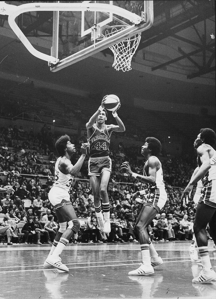 GERVIN DR J JULIUS ERVING 8X10 GLOSSY PHOTO PICTURE eBay