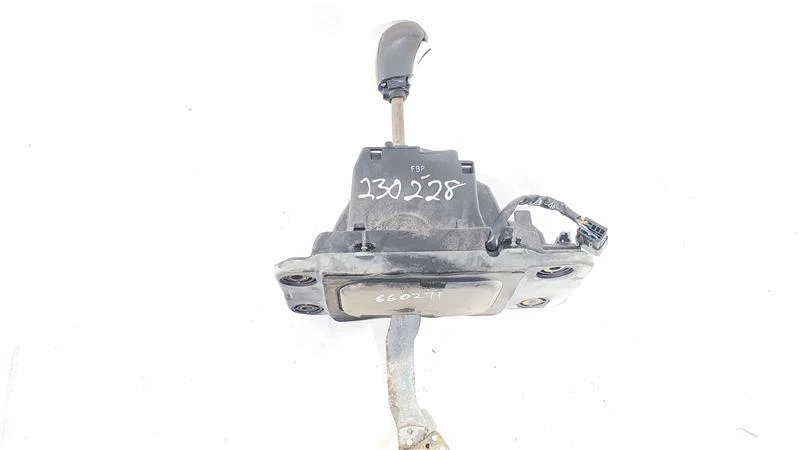 Conjunto de palanca de cambios de transmisión OEM 2010 Cadillac CTS Foto 3 de 4