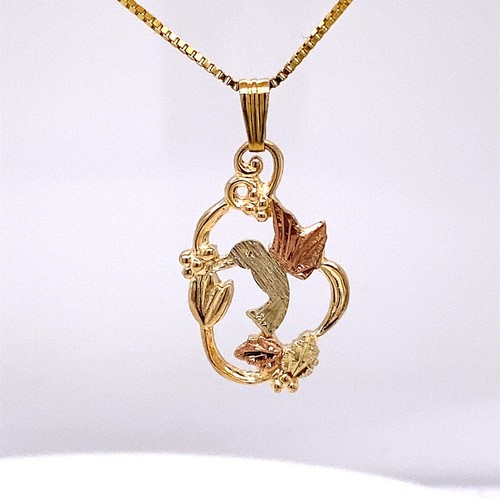 GOLD HUMMINGBIRD PENDANT 1.3 GRAMS 