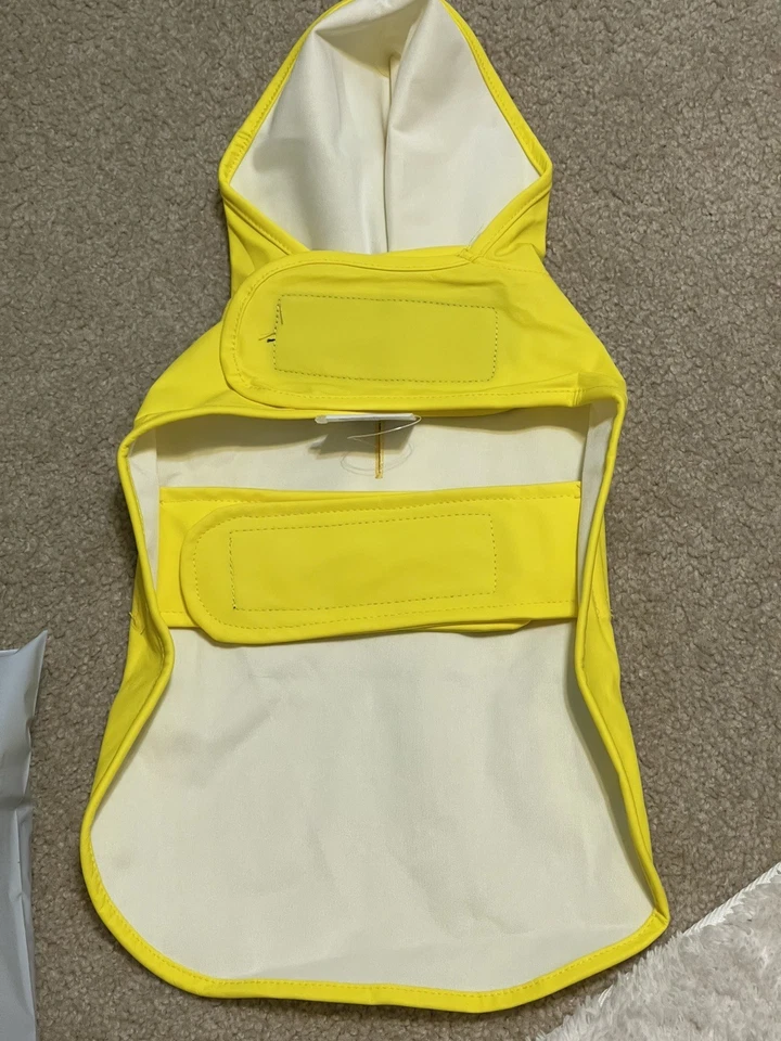 BNWT 32 Degrees Dog Raincoat Rain Coat Poncho XS Chihuahua Shih Tzu Yorkie Etc - Image 2 of 4