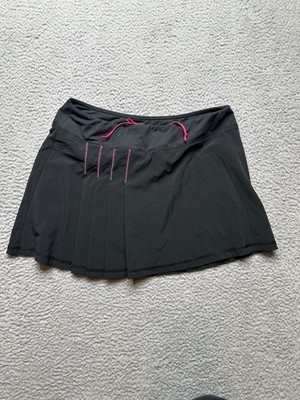 Athleta Second Wind Pleated skort with pink accents size small golf pickleball
