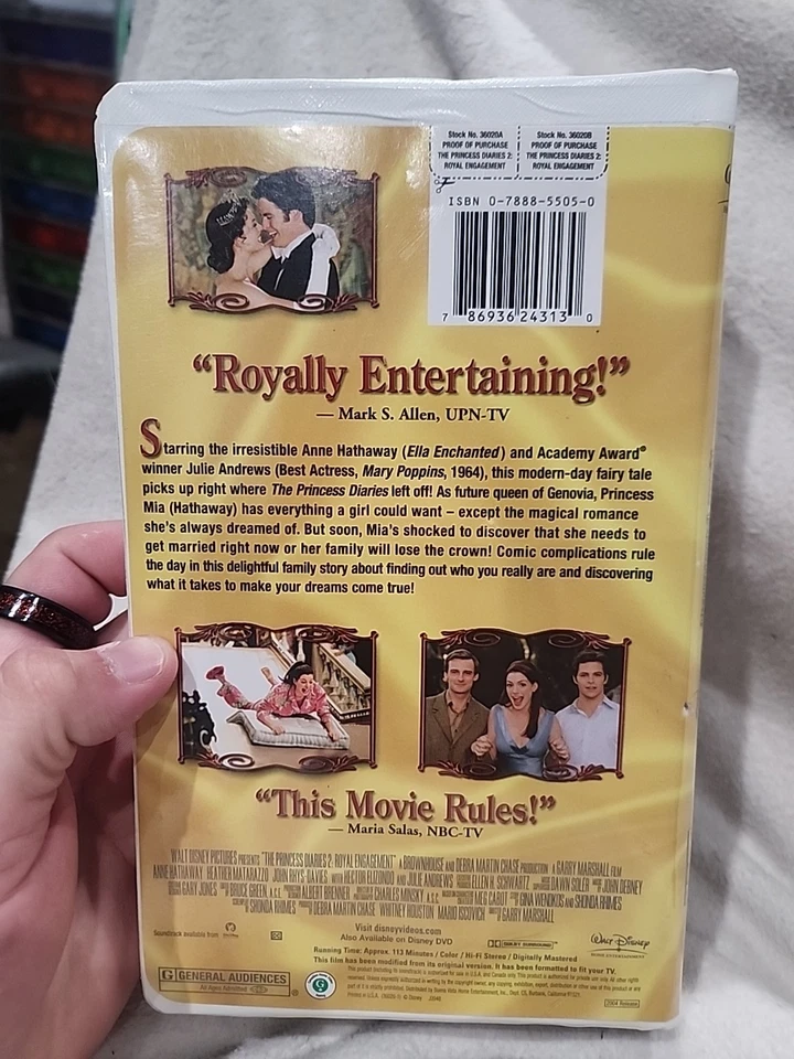 The Princess Diaries 2: Royal Engagement (VHS, 2004) Works Anne Hathaway Disney - Image 2 of 4