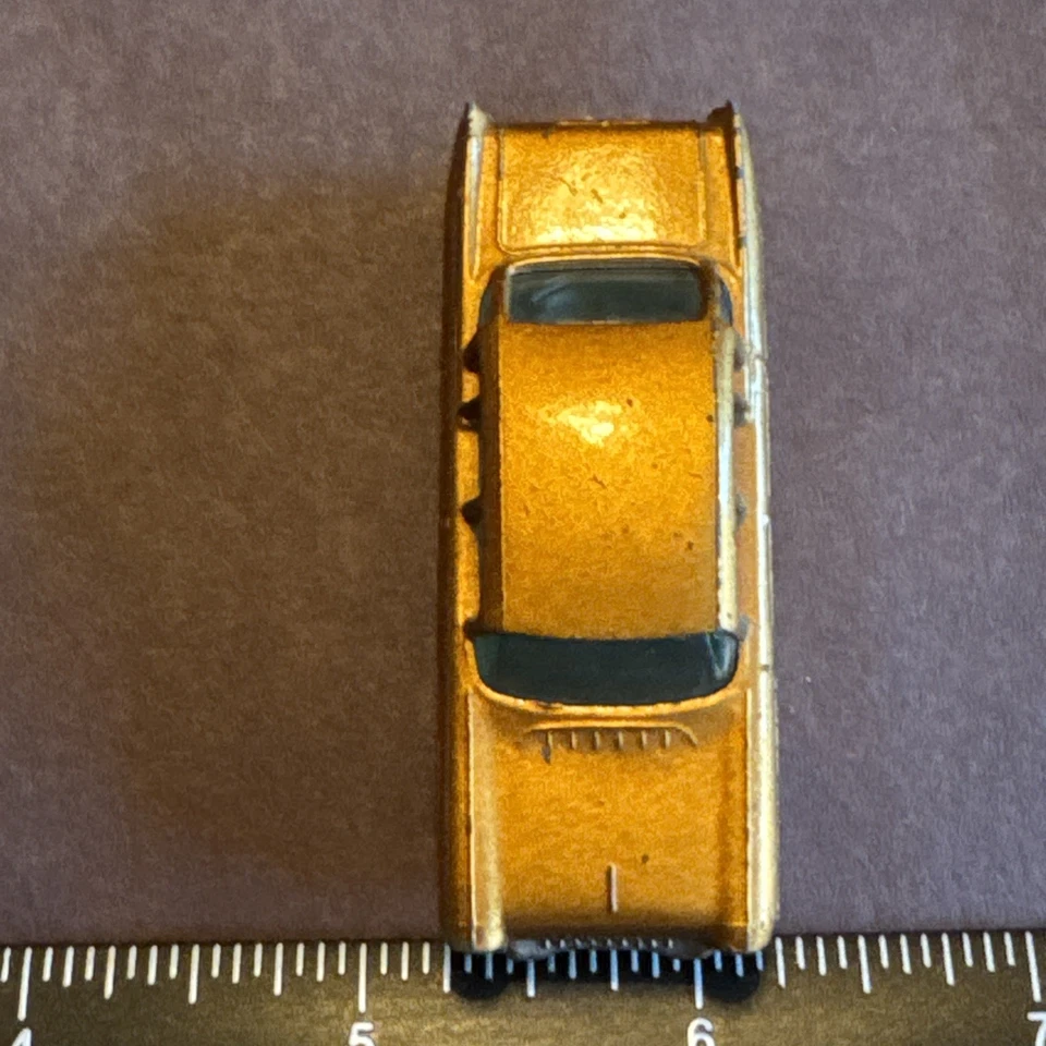 1958 Matchbox Moko Lesney No. 22 VAUXHALL CRESTA Gray Wheels HTF - Image 4 of 4