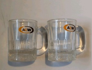 A & W Root beer Set Of 2 Mini Mugs 3 1/2” Tall