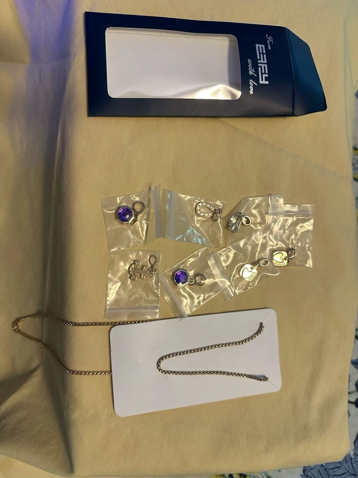 Juego de collar y medallón de crucero Effy Celebrity Foto 2 de 4