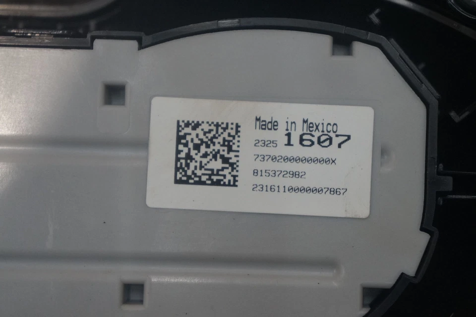 Dash Heat AC Climate Control Switch Trim Panel 23251607 Chevrolet Suburban 15-17 Foto 4 de 4