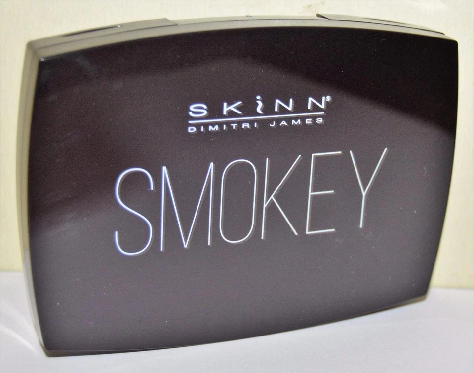 SKINN Smokey Treatment Eyeshadow Palette With 8 Colors FULL SIZE ~ BNIB - Image 3 of 4