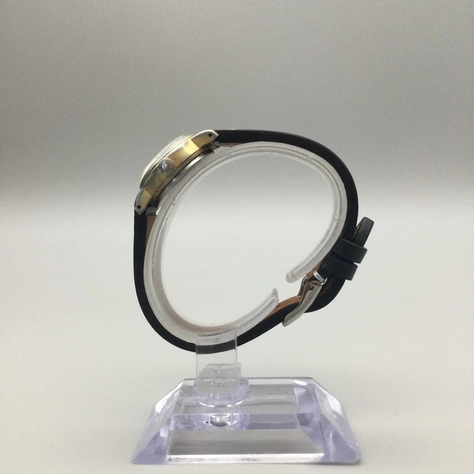 Vintage Q&Q Watch Women 23mm Gold Tone White Dial Black Leather Band Manual Wind - image 4 of 4