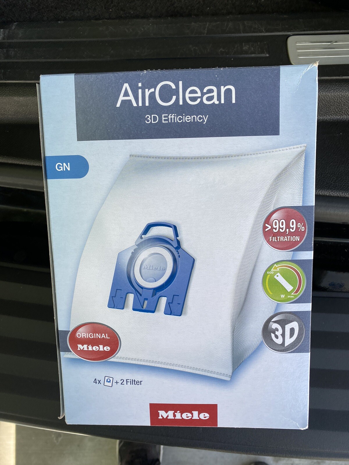 Miele GN Airclean 3D Efficiency Dust Vacuum Bags 4 Bags & 2 Filters