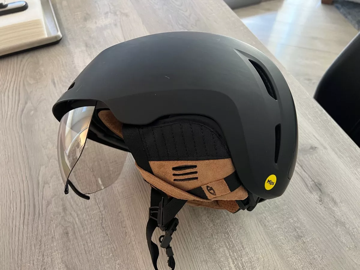 Giro bexley mips adult urban cycling helmet hot sale