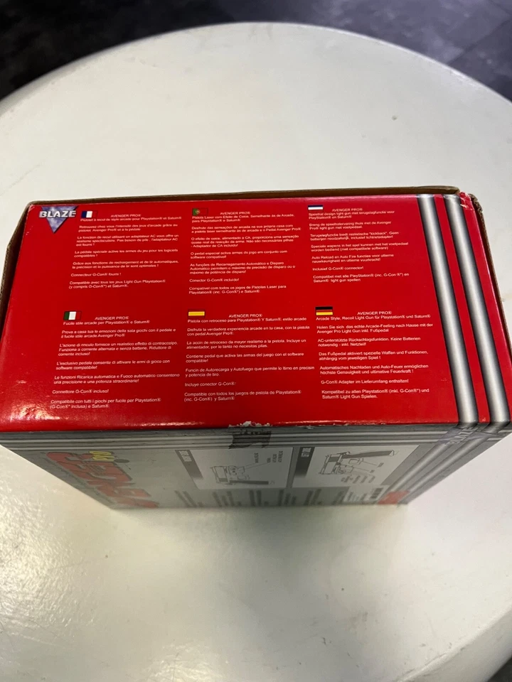 Blaze Avenger Pro Arcade Style Recoil Light Gun & Reload Pedal PS1 Saturn - Image 4 of 4