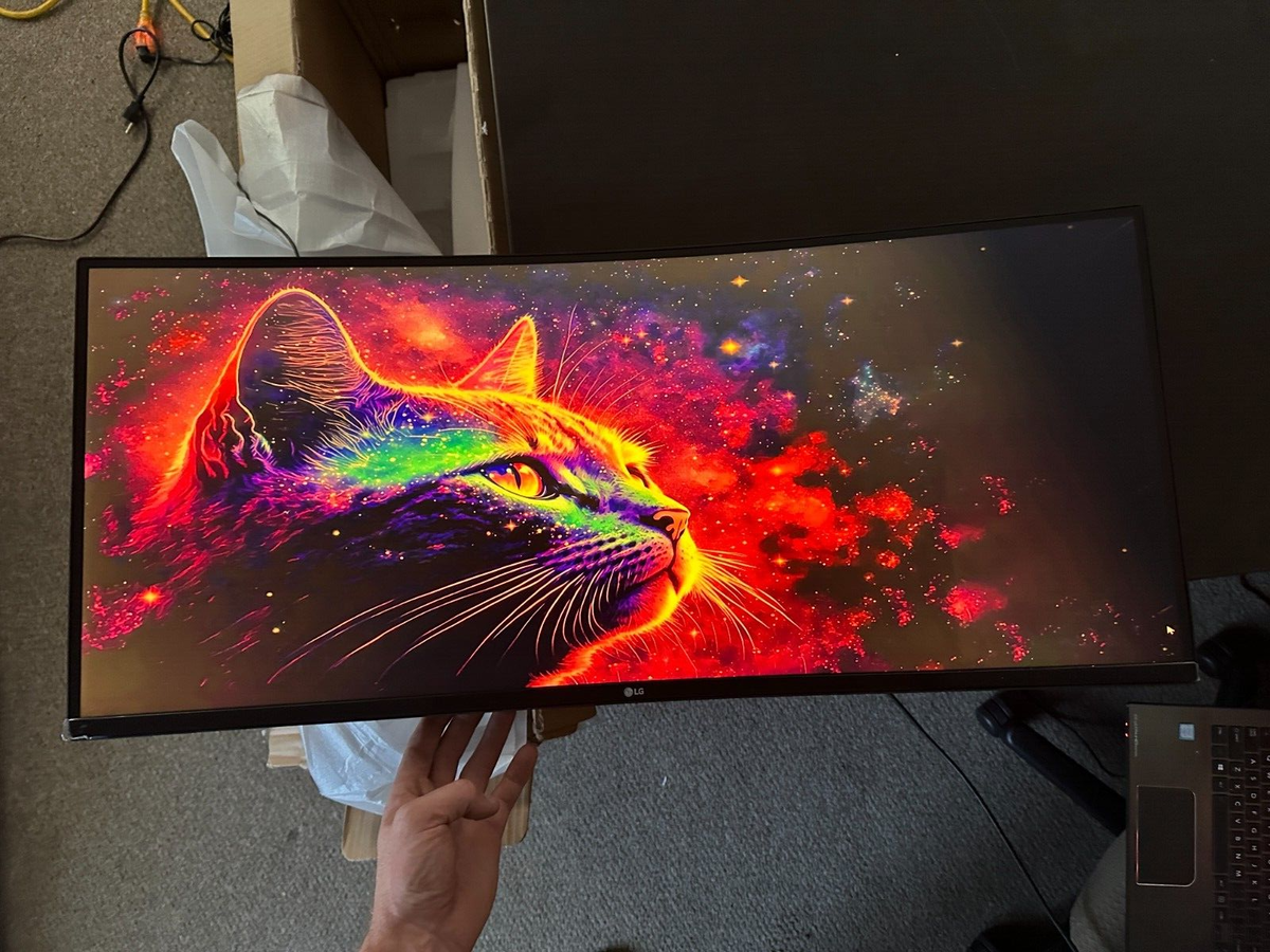 LG 34WP60C-B 34-Inch 21 9 Curved UltraWide QHD 3440x1440 LG 34WP60C-B 34-Inch 21 9 Curved UltraWide QHD 3440x1440