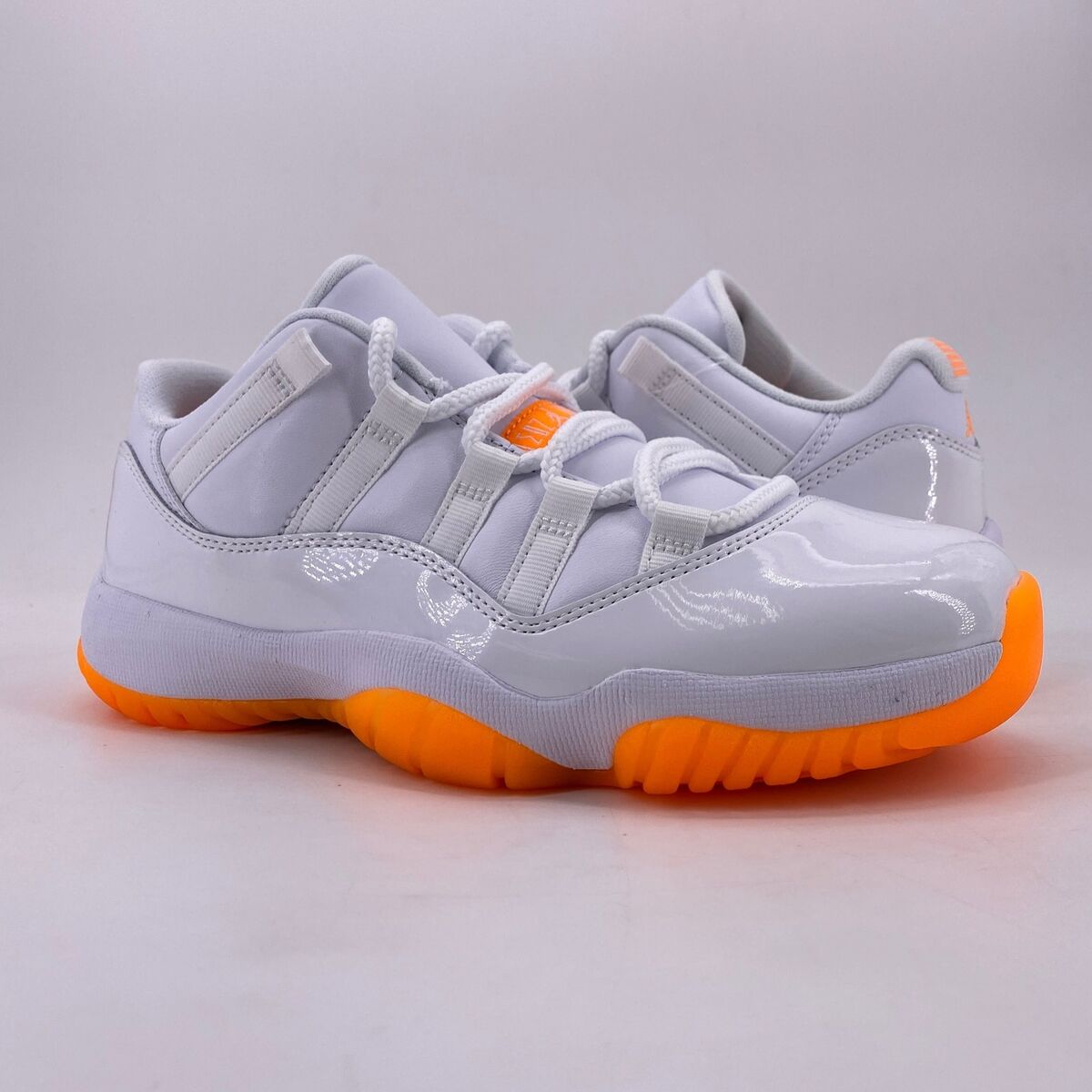 Air Jordan (W) 11 Retro Low Air Jordan (W) 11 Retro Low