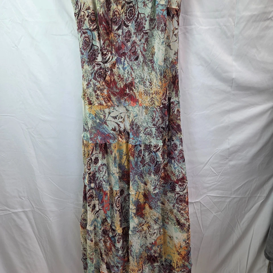 Maxi Vestido Para Mujer Nine West Estampado Multi Nivel Talla 10 Cuello Redondo Sin Mangas Foto 2 de 4