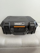Pelican Vault V200 Hard Case   Open Box   Missing 1 Foam Insert