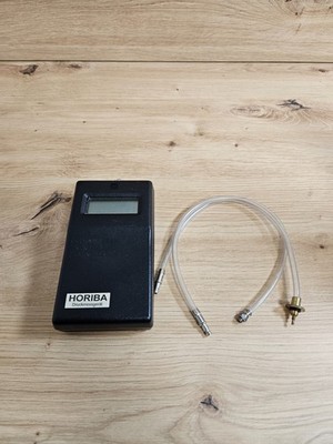 Horiba Digital Pressure Meter