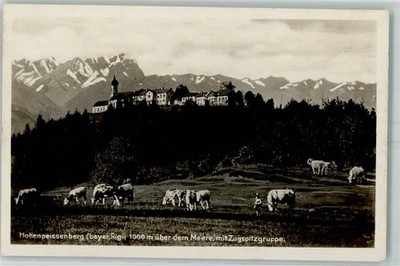 52279682 - 8126 Hohenpeissenberg cow herd dairymen
