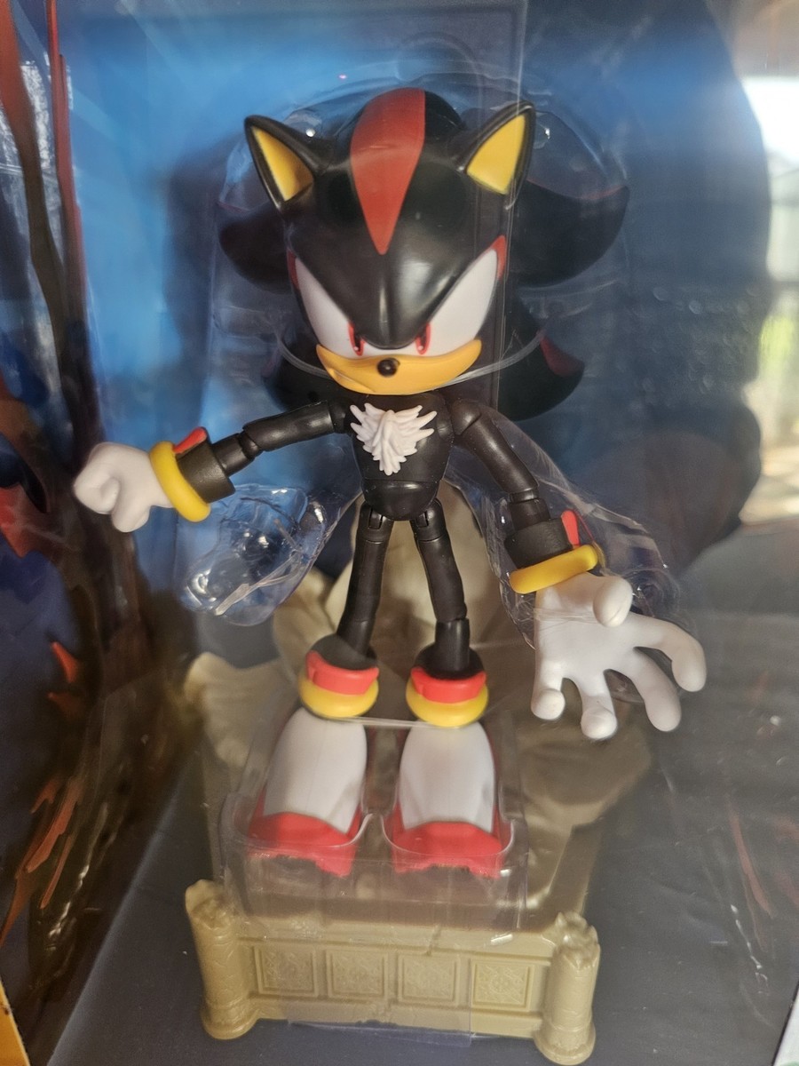 Sonic The Hedgehog Shadow Collectors Edition Deluxe Action Figure