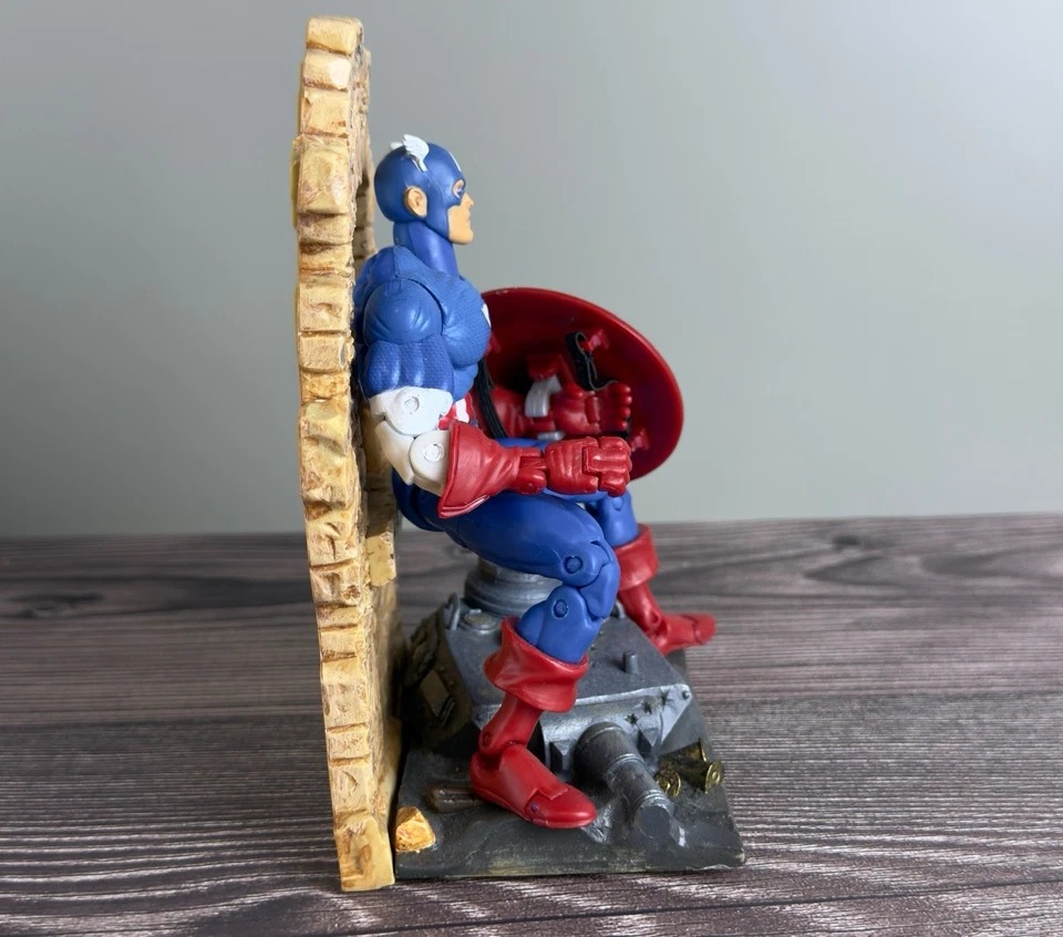 Экшн-фигурка Капитана Америка Marvel Legends серия 1 - Изображение 4 из 4