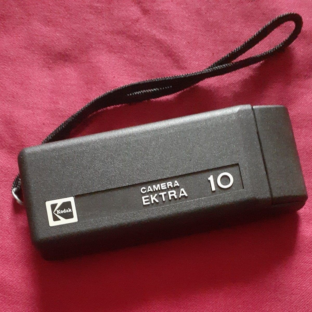 Kodak Ektra 10 Pocket Film Camera Used, Untested, No Film, Junk