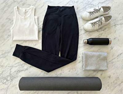 lululemon athletica Align High Rise Black Ankle Leggings Women s Size 2