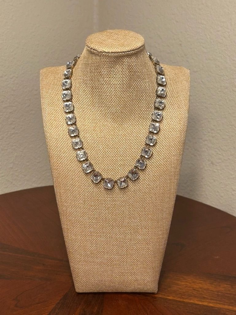 Picture 1 of 3